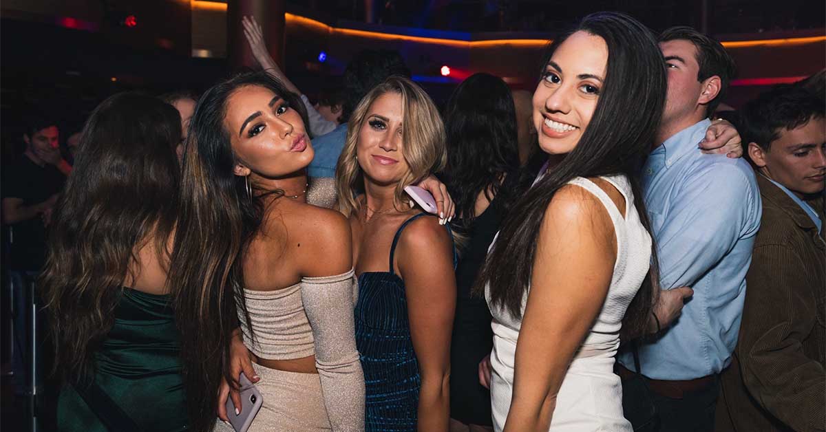 dating place in san diego photo